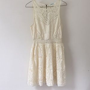 Kimchi Blue lace dress